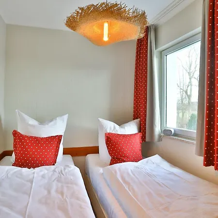 Salzwiesen Mit Eigenem Saunarohrhus Apartment *